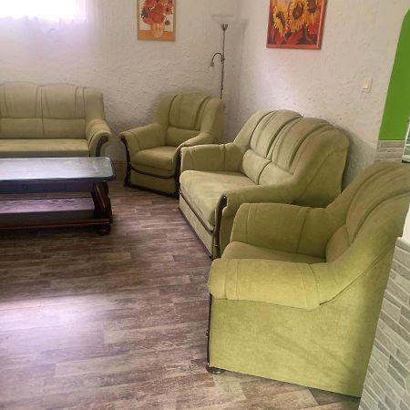 Viktor Apartmanhaz Zamárdi Buitenkant foto